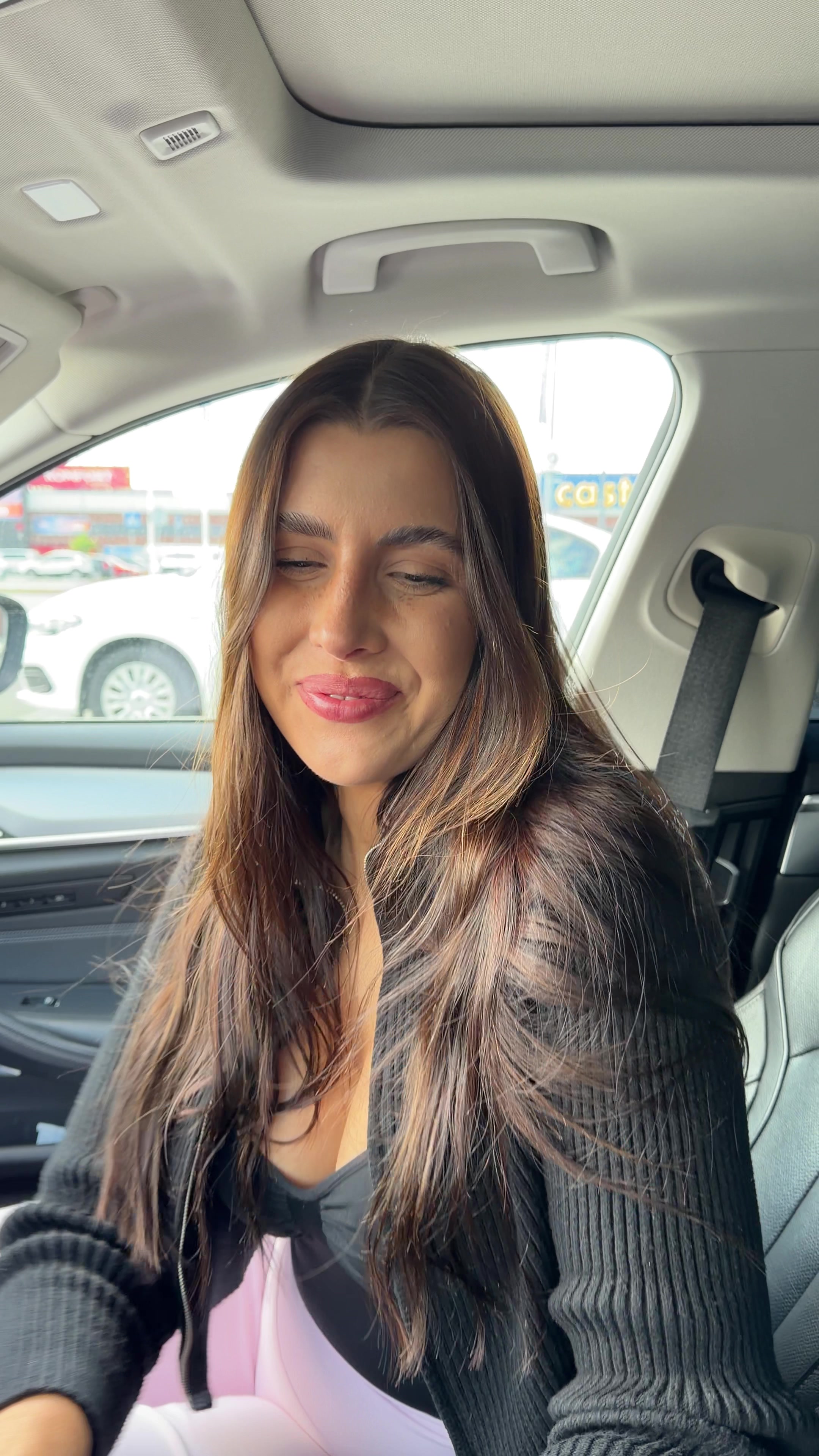 @Klaudiaxxn