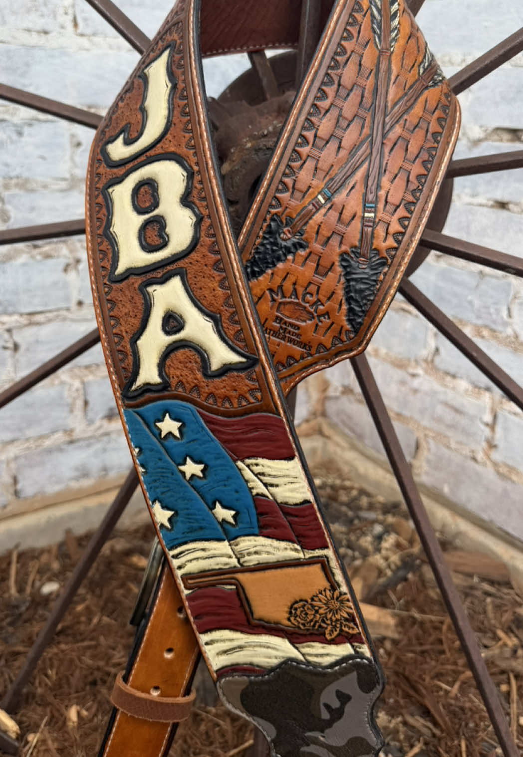 @mackeleatherworks