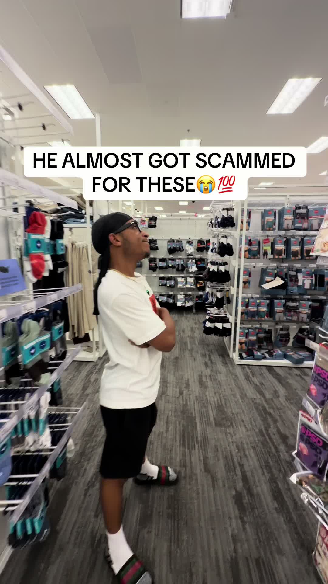 @jaylinfinds