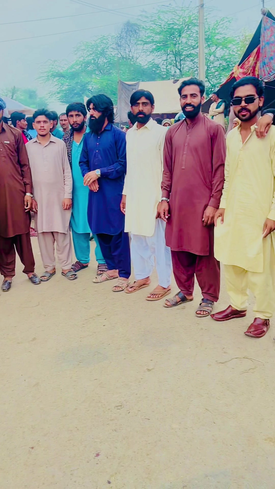 @مُجَاھِد٘ بھَٹ٘ی