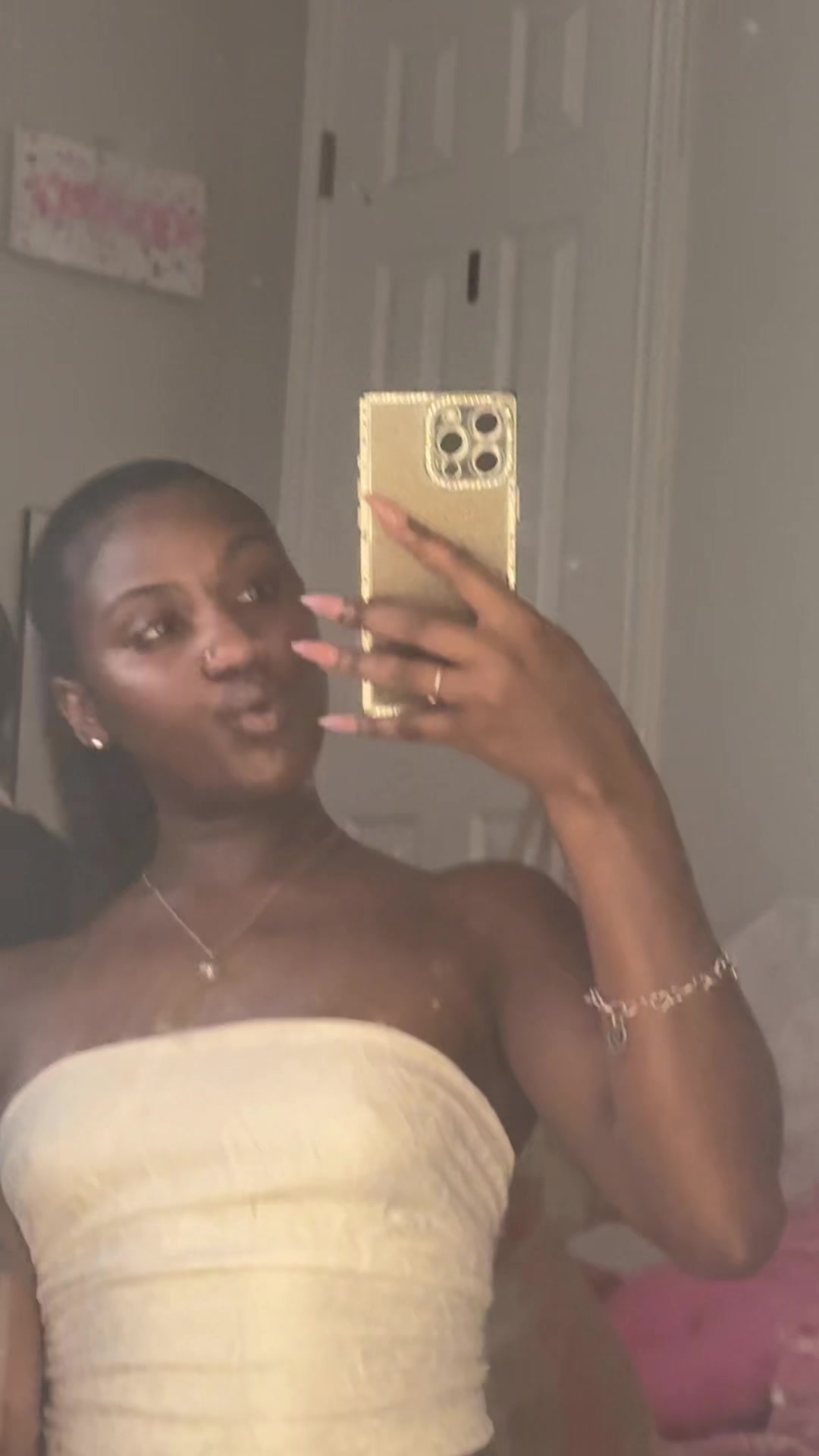 @actuallysolovely_