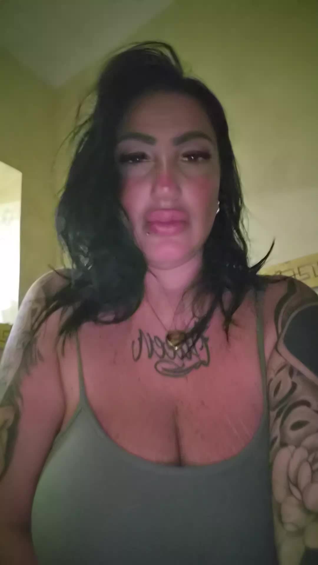@Maruzzella Queen 👸🖤🥀