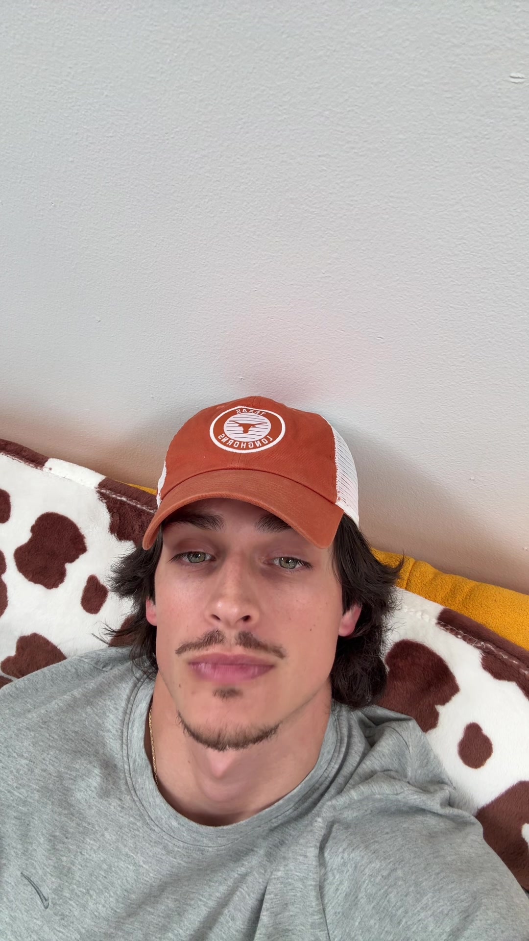 @itscamsworld