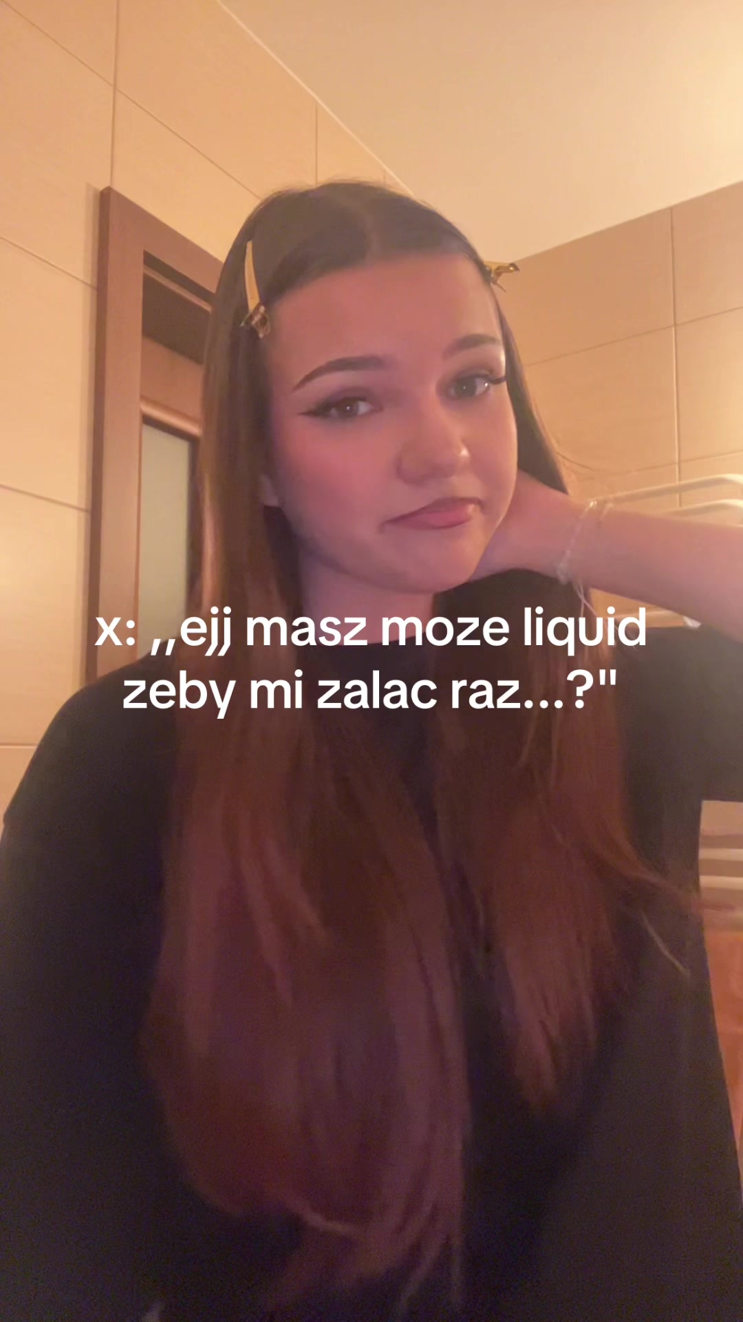 @🫰🏼