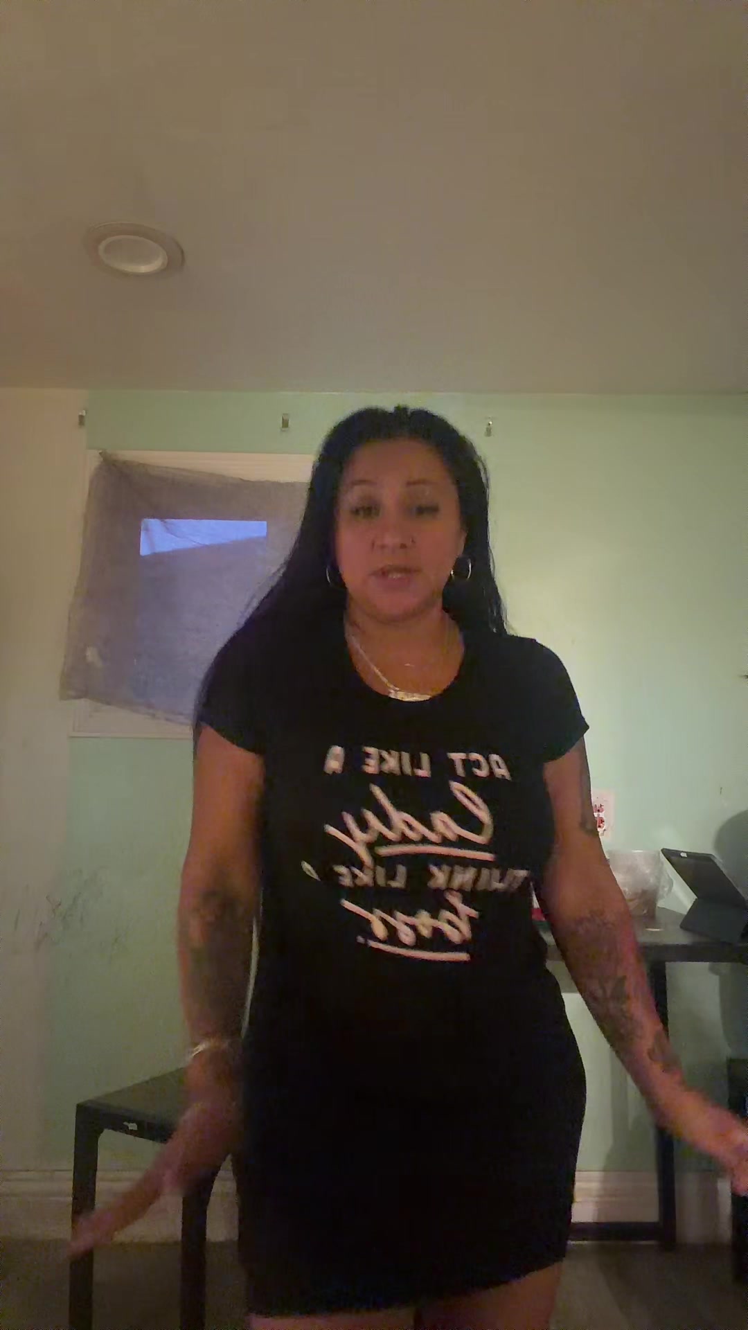 @Nena