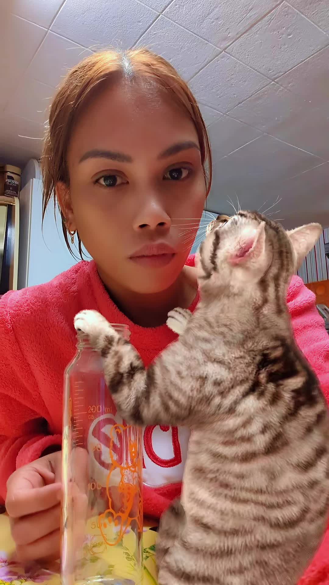 @Luvjoy12