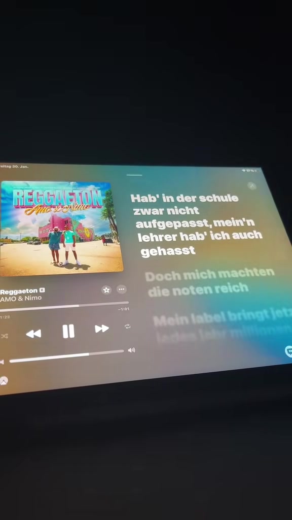 @Applemusik_Lyrics.
