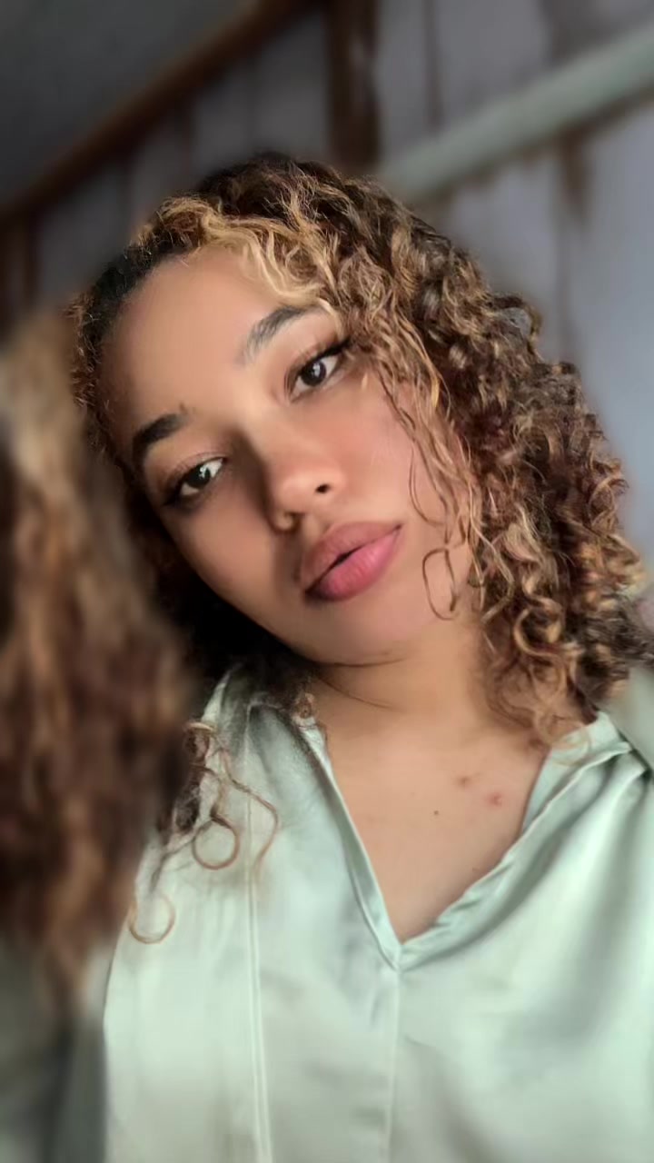 @meshaambrose