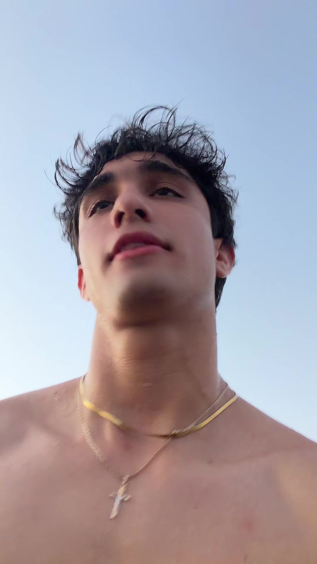 @Rodrigo loya 👣
