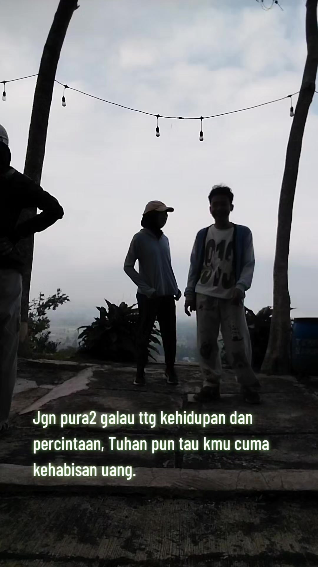 @iiNDi &bull;ᴗ&bull; (ꪜ)
