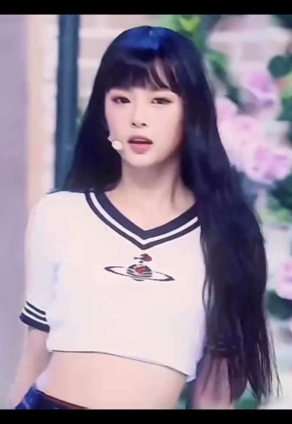 @ᖭི༏ᖫྀ ᗢ ᖭི༏ᖫྀ