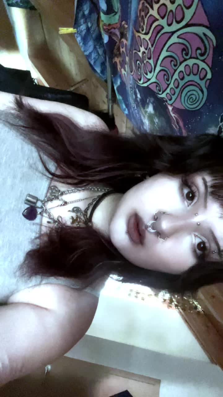 @꩜｡𖣂𝓦𝓲𝓵𝓵𝓸𝔀✮☮︎ &deg;☾
