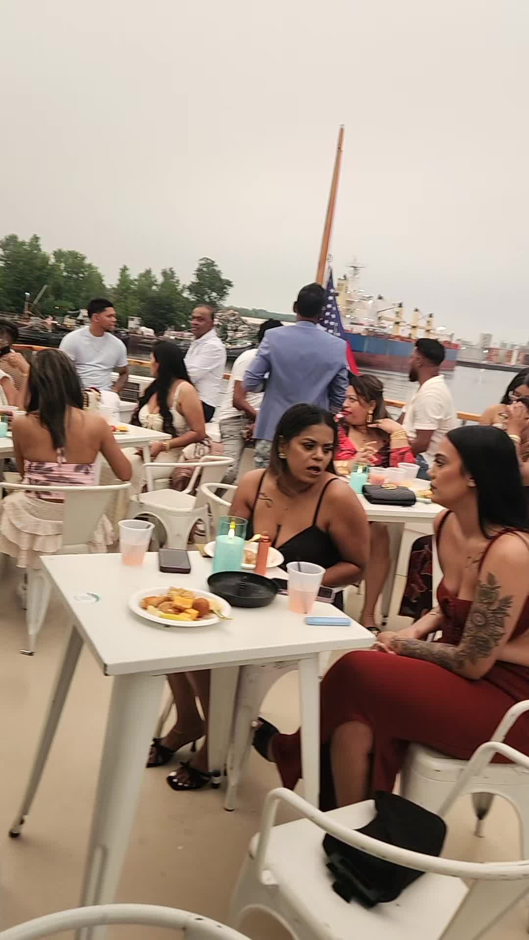 @userRoopa2454