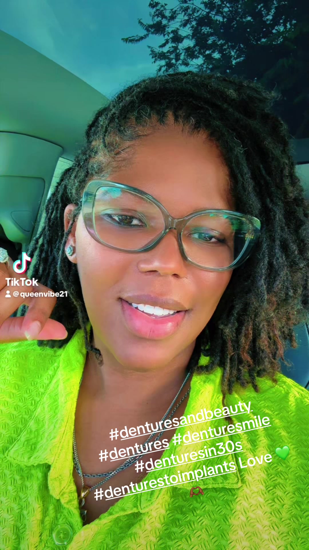 @queenvibe21