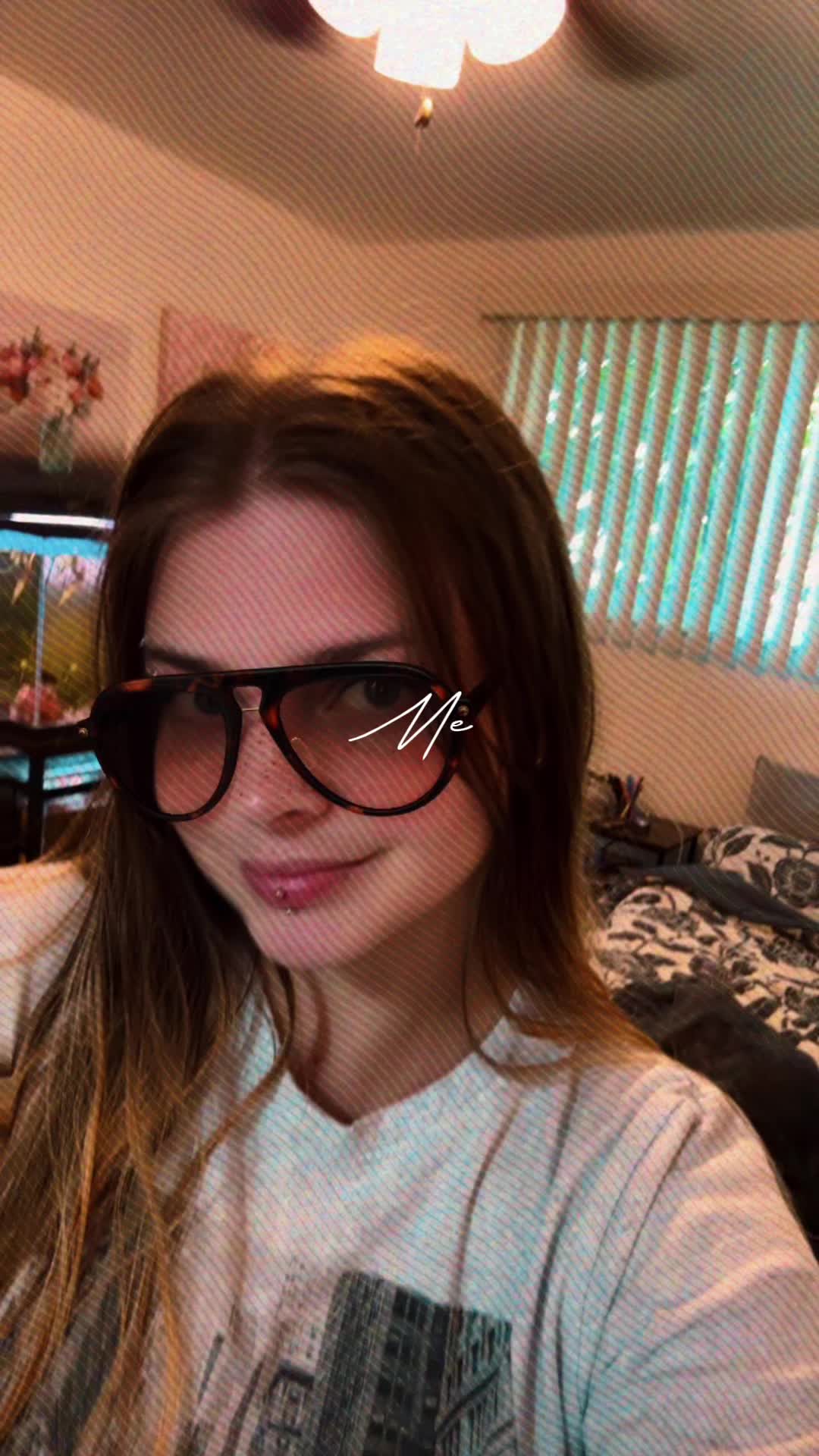@Just a girl…๐