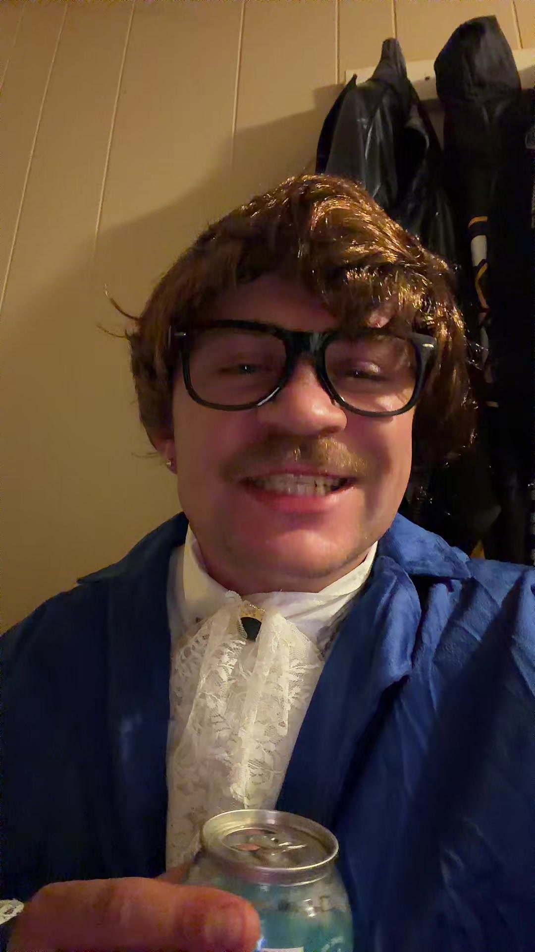 @🧃JonnySips_2.0🧃