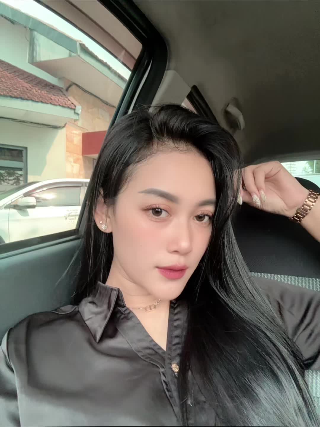 @N O V