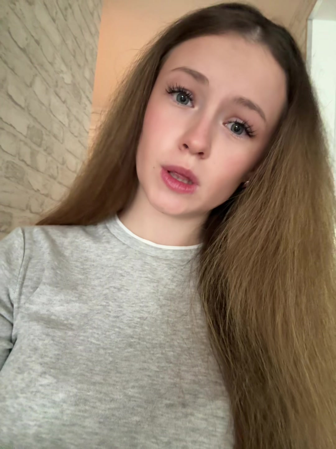 @<3