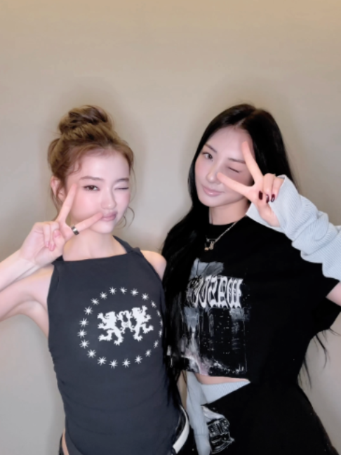 @MEOVV