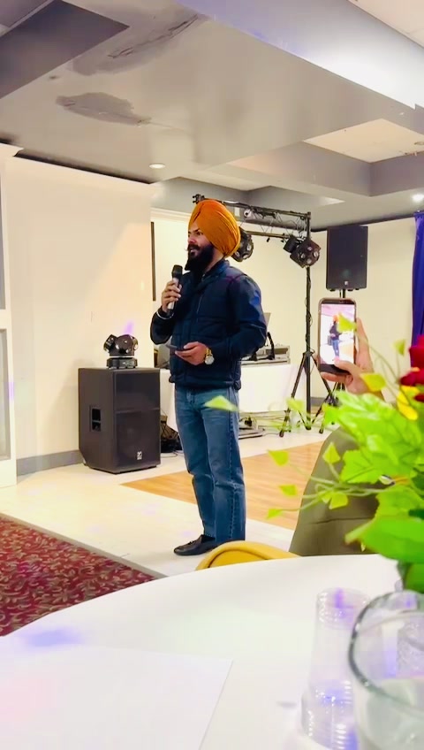 @LoveSimranJeet Singh🇨🇦