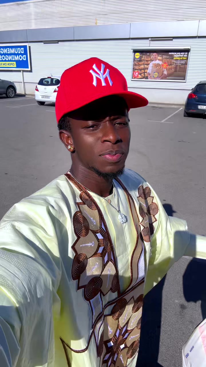 @MANAA 🙈🫣🇬🇲✅