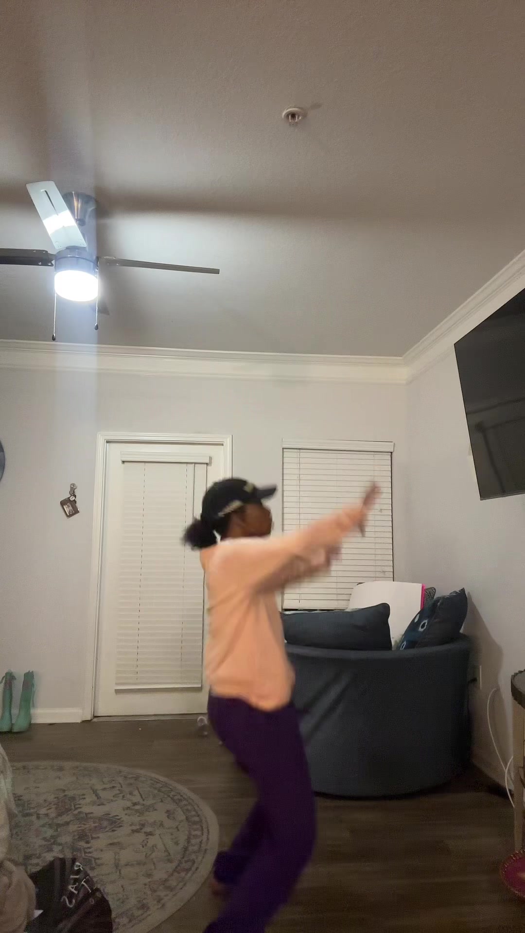 @TiffanytheVlog