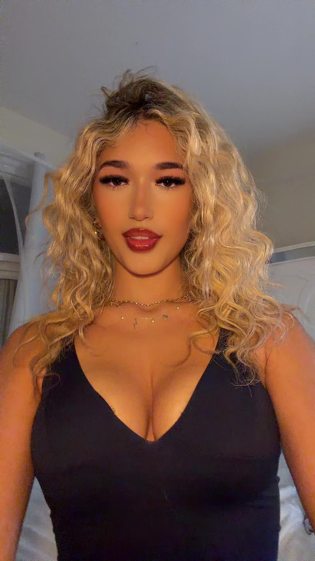 @felicia