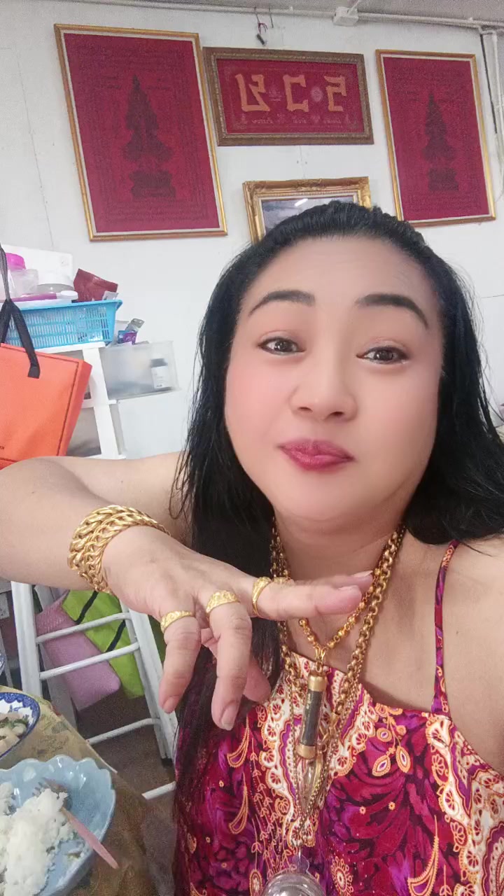 @ชุลีพร ใจเย็น