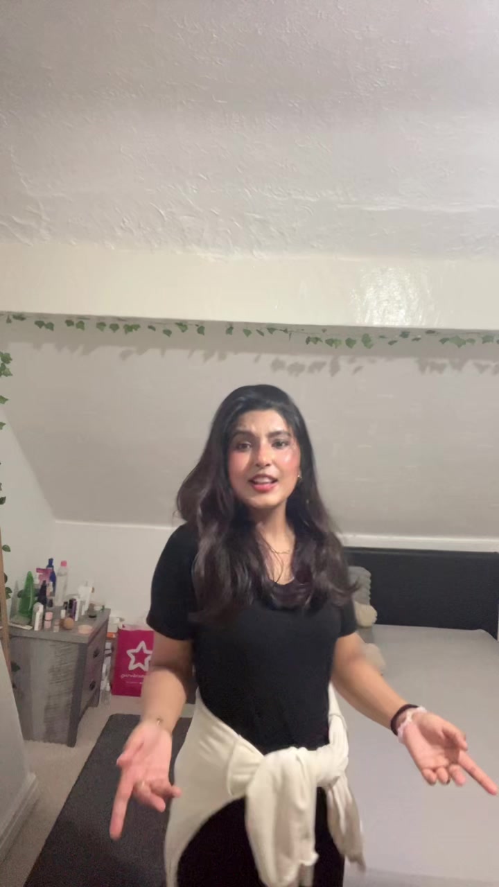 @unishaa_adhikari