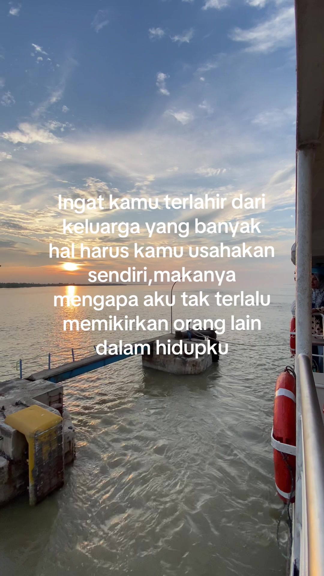 @Vr