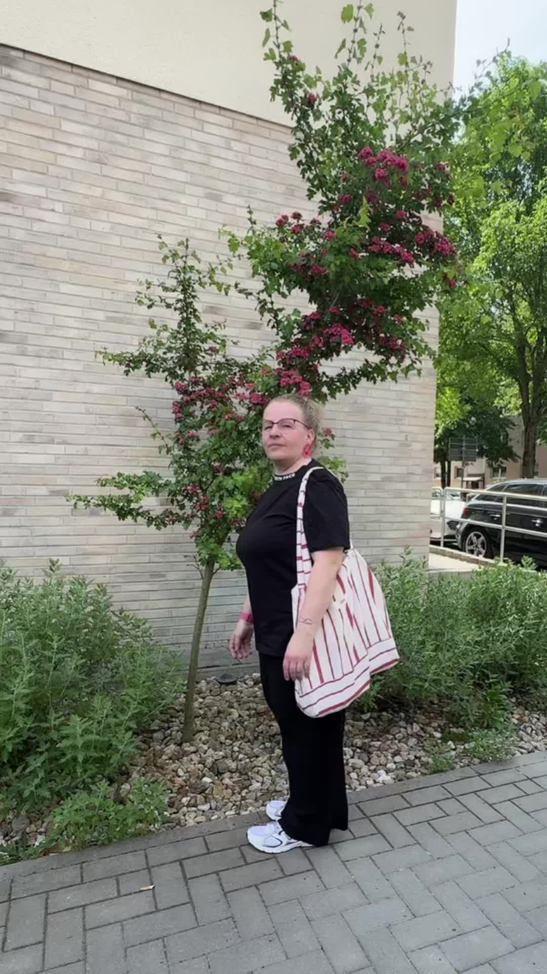 @Sandra ๐๐ค