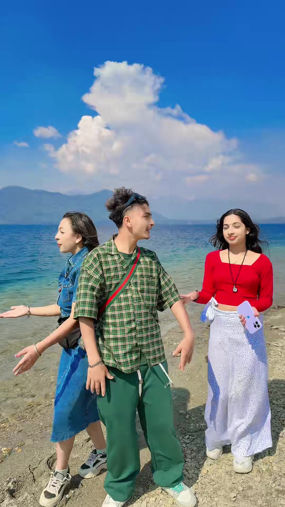 @Wethree🤟