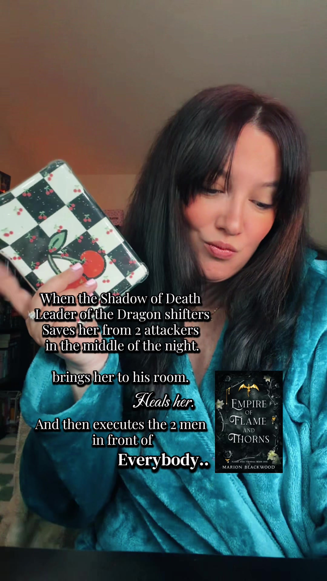 @Danielle Reads 📚☕️ 🧸