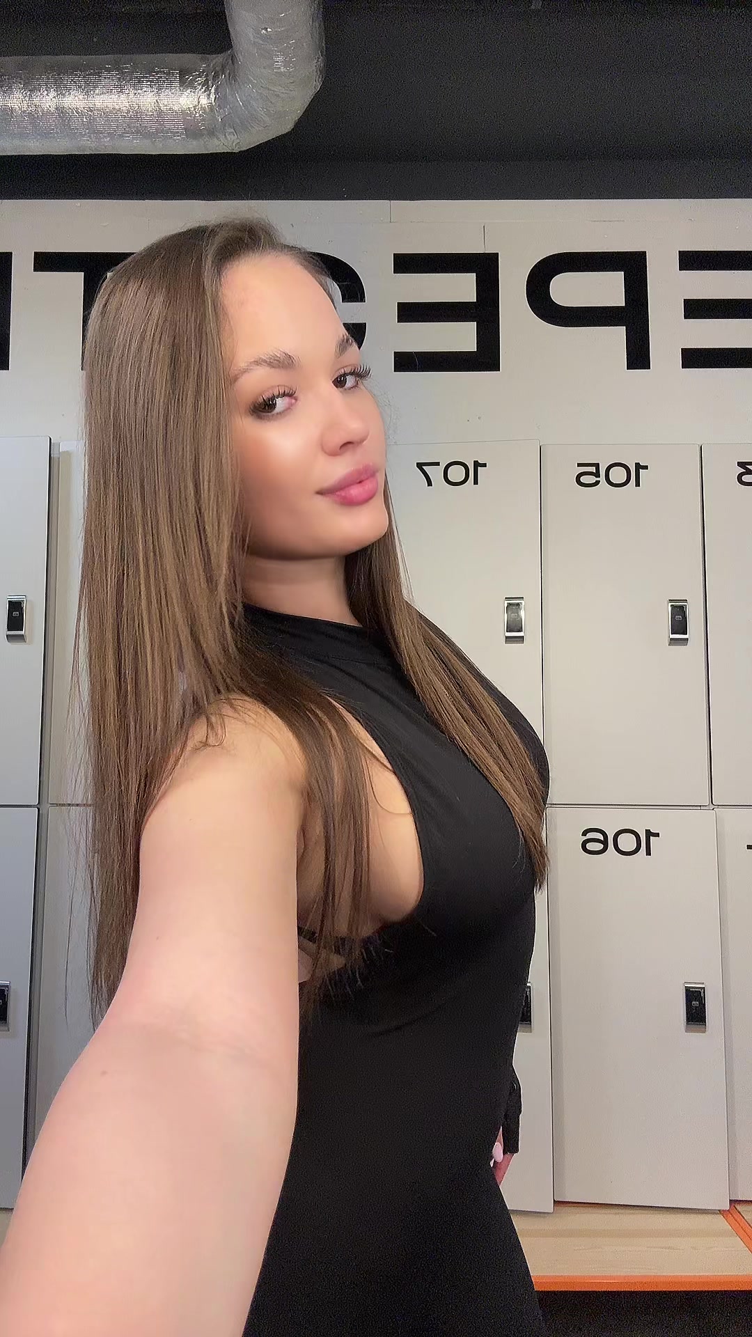 @valeriaspace