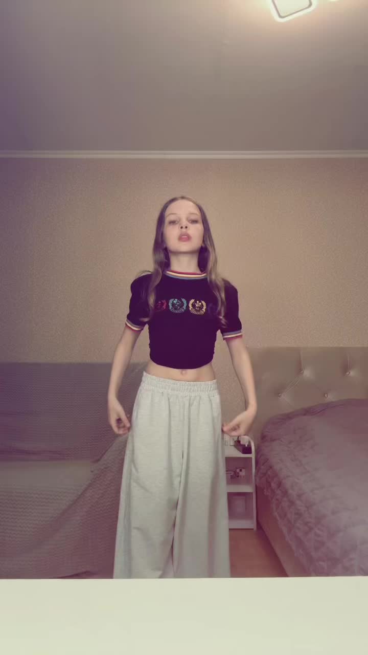 @Кирьяна.🍬