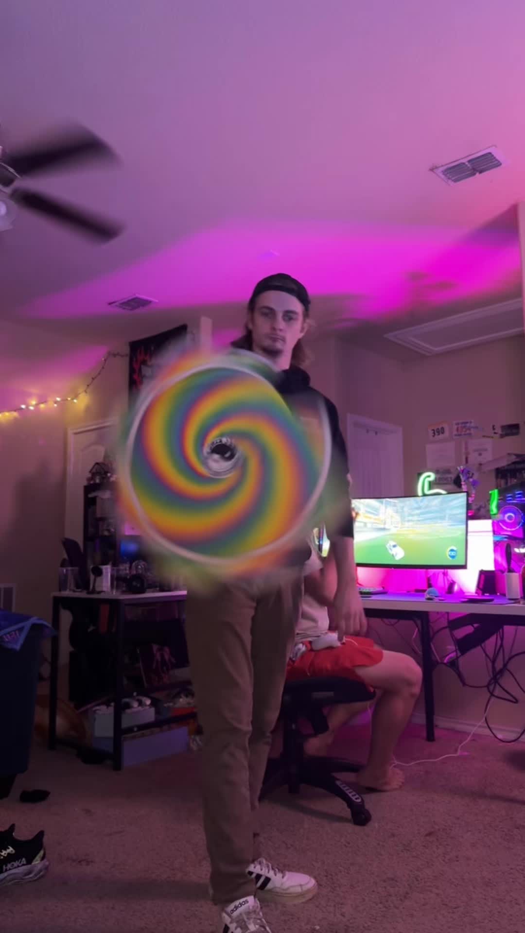 @w0okus