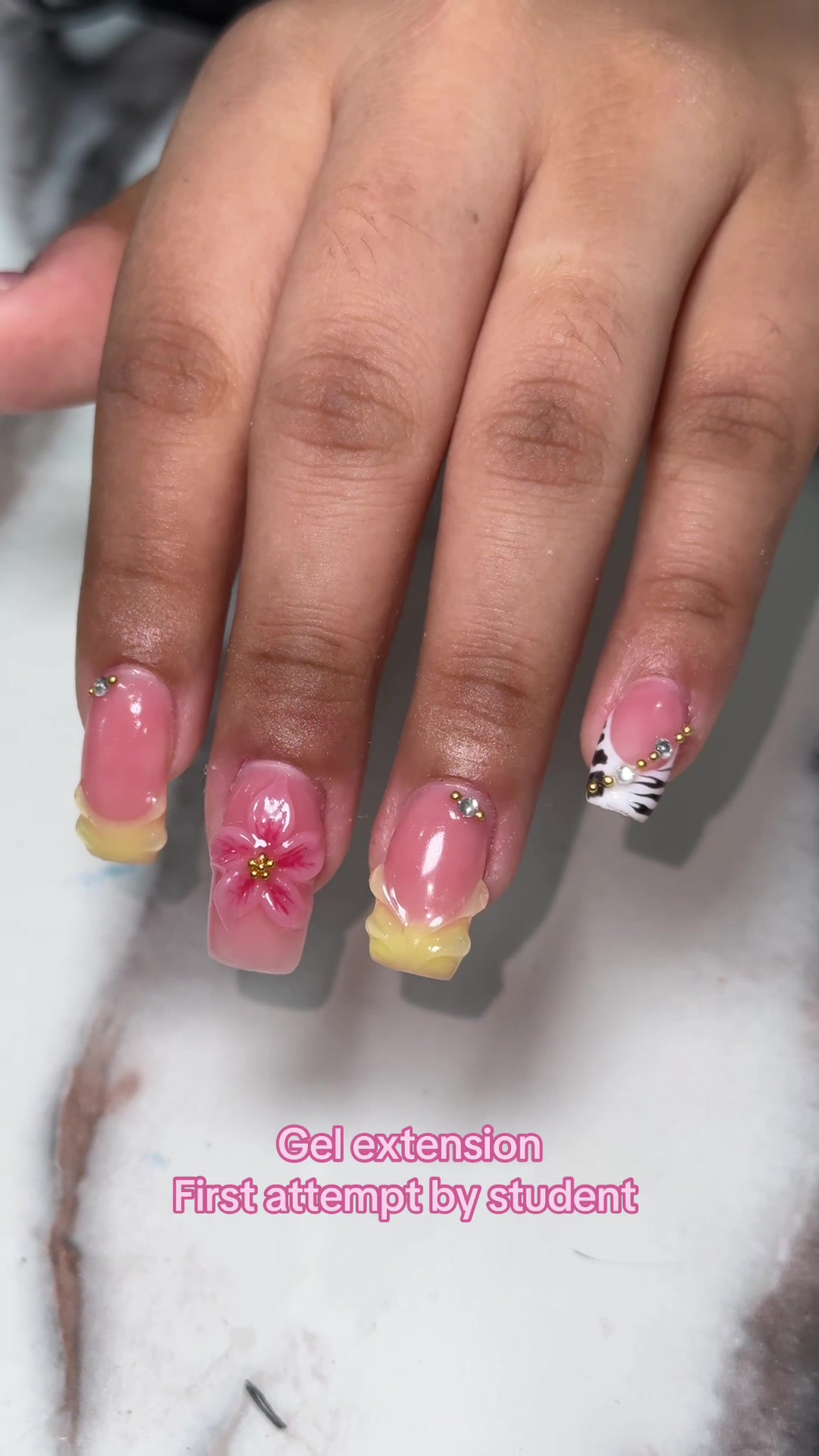 @CHHAYAMAKEUPSTUDIO