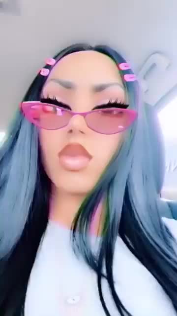 @𝓐lien 𝓖𝓸𝓭𝓭𝓮𝓼𝓼
