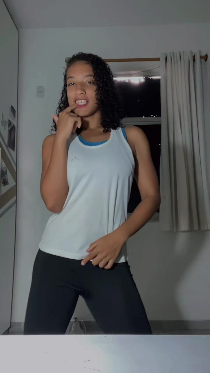 @Lu&iacute;sa Gabi✂️
