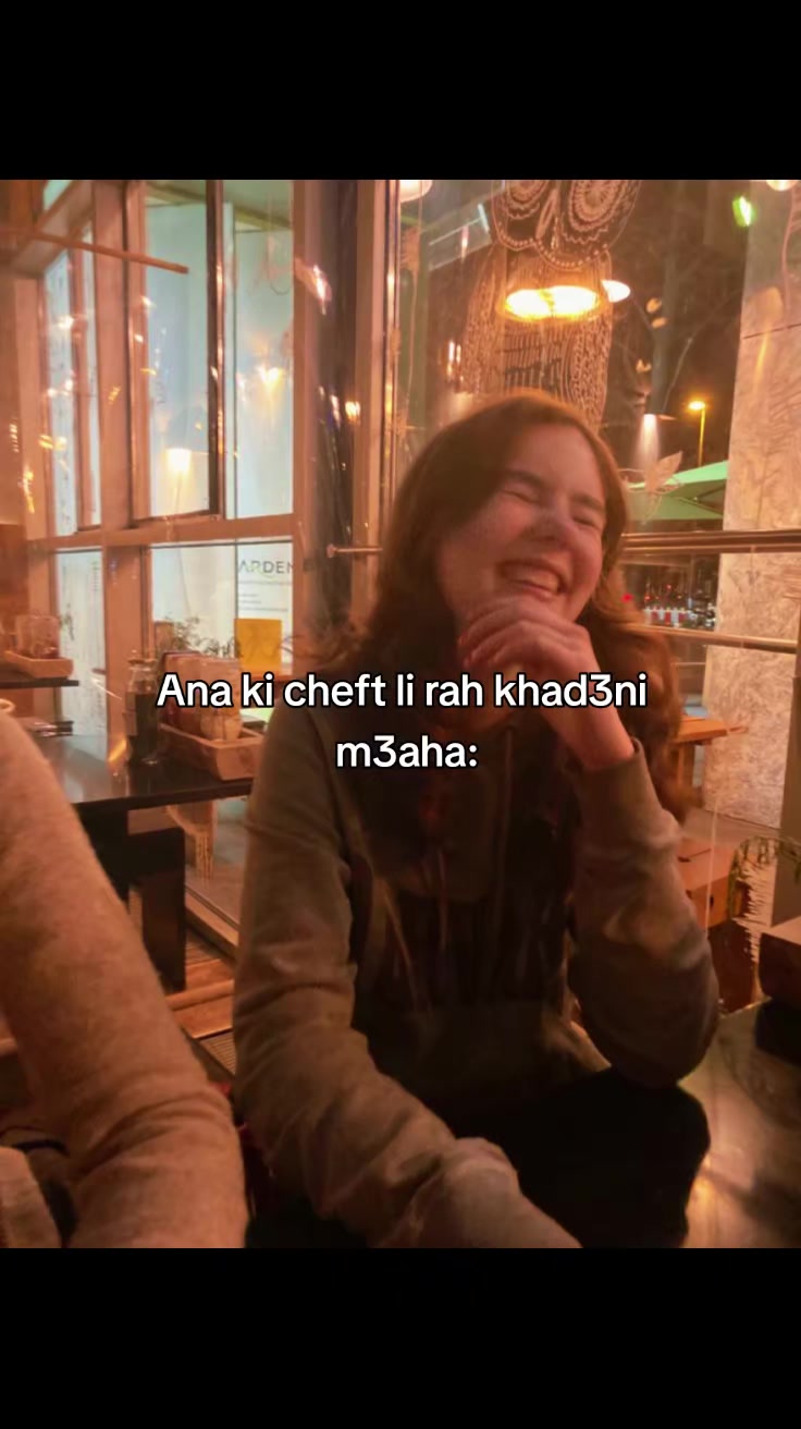@??