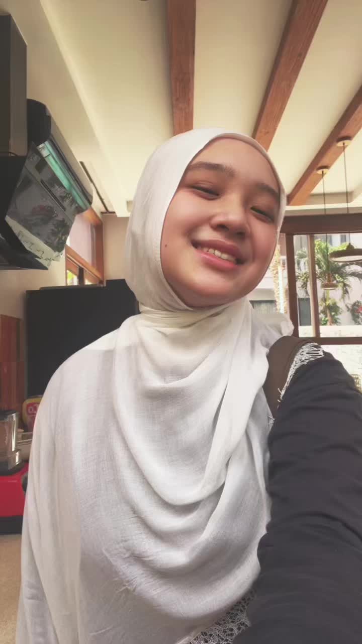 @Aina