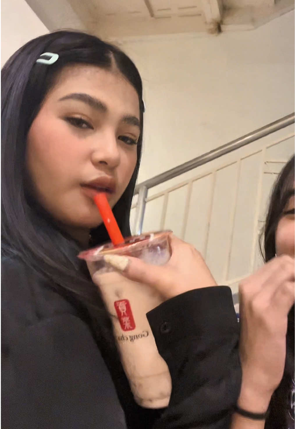 @Ninis and Bella