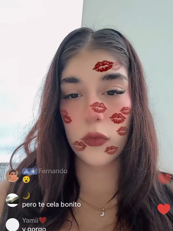 @AniEli