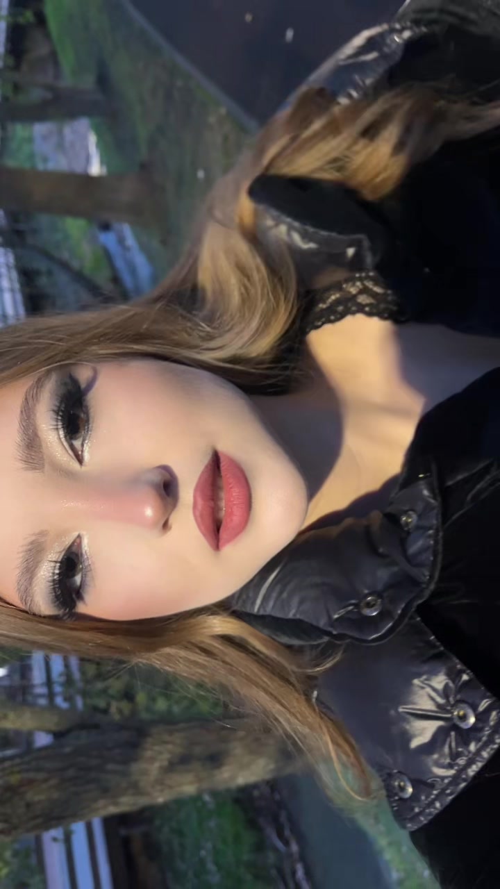 @мельникова