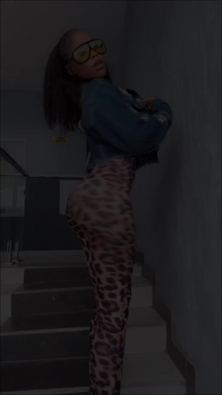 @Slim thick 🥵