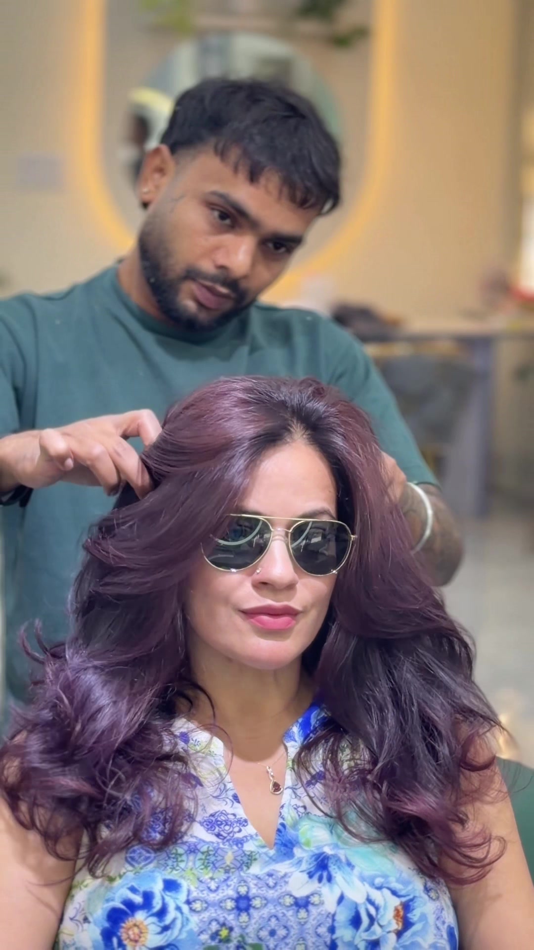 @Munney salon