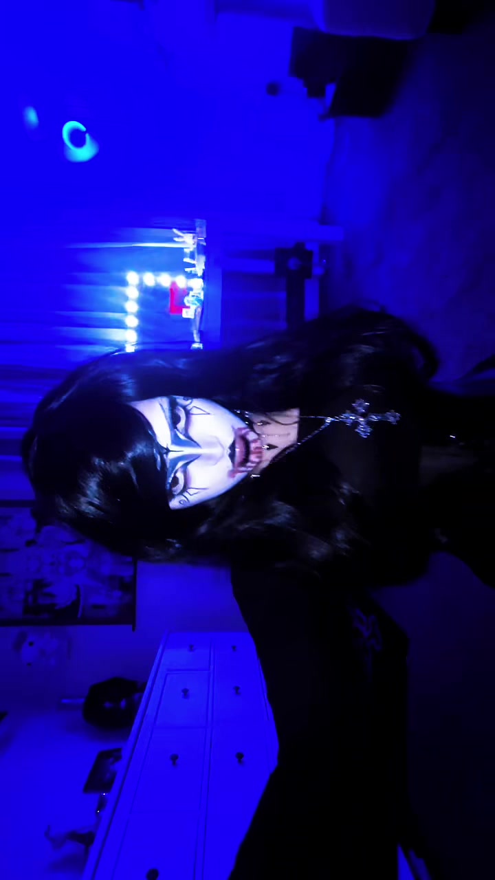 @HkQuinn