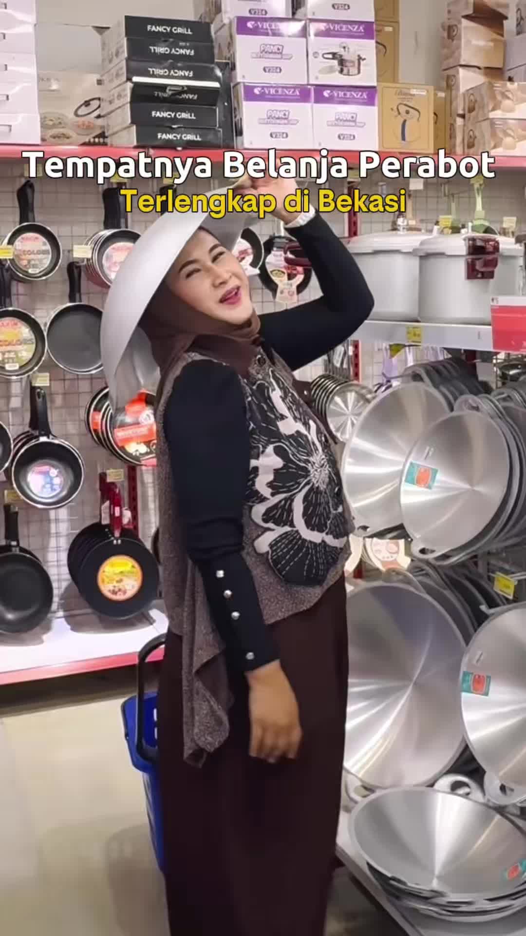 @Mama Akbar Alicia