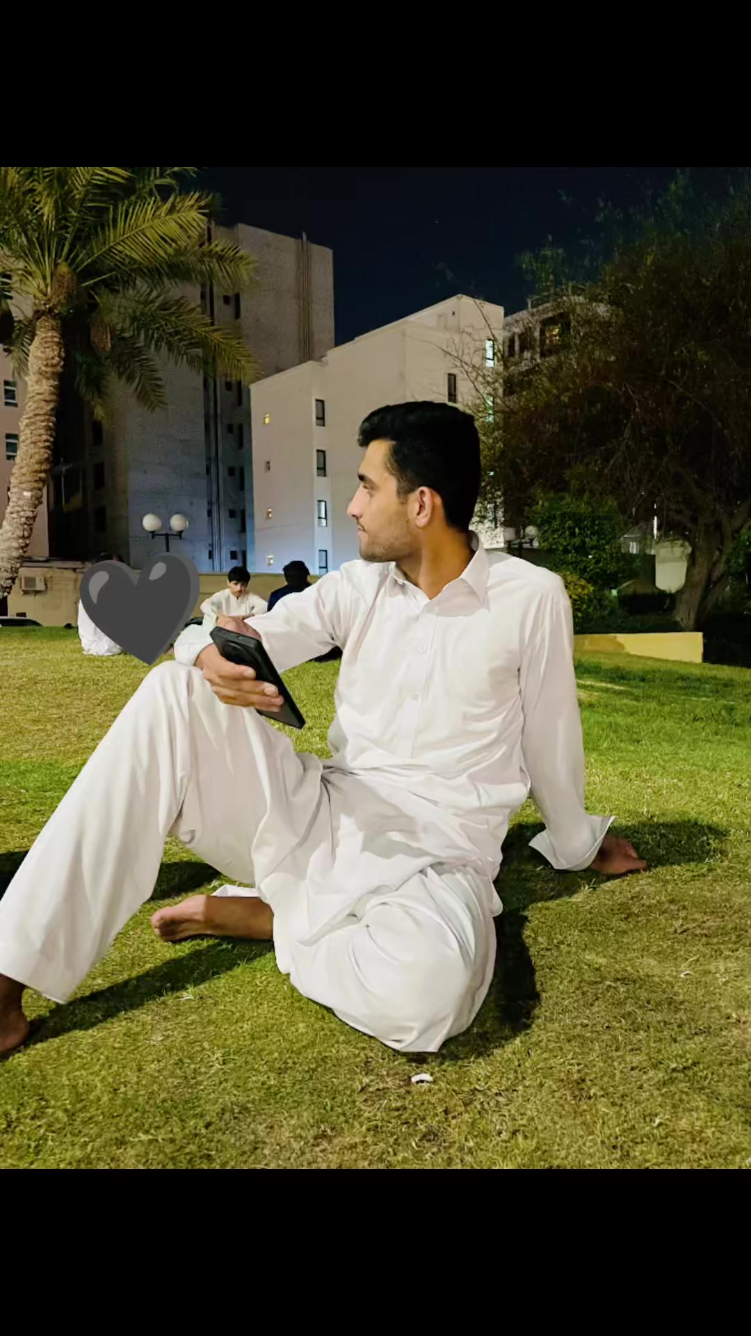 @Shazeeb.KhaN💔🇶🇦💔