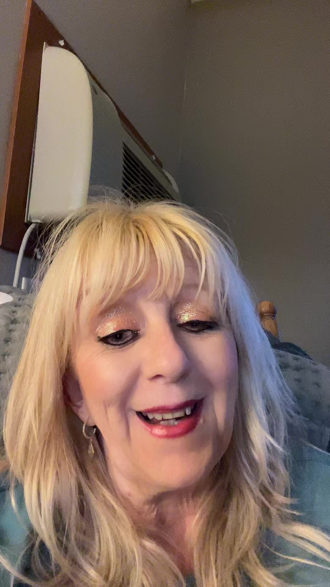 @CarolSailer🙏🏻✝️💜🦋🌹❌
